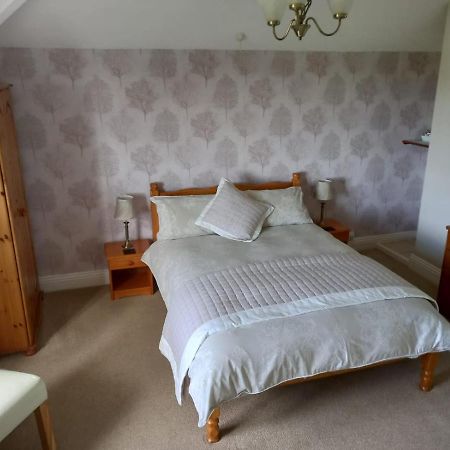 Bron Rhiw Guest House Крикийт Екстериор снимка