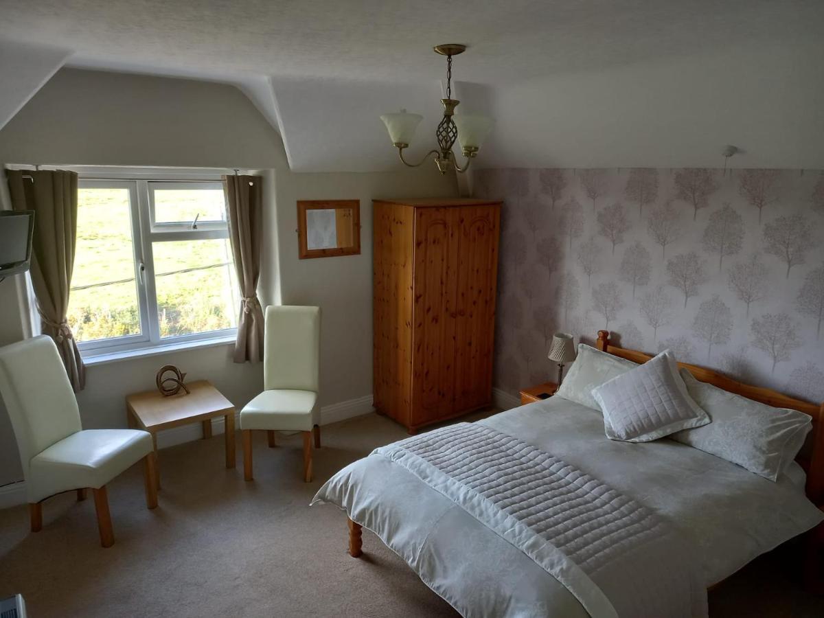 Bron Rhiw Guest House Крикийт Екстериор снимка