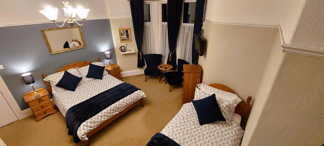Bron Rhiw Guest House Крикийт Екстериор снимка
