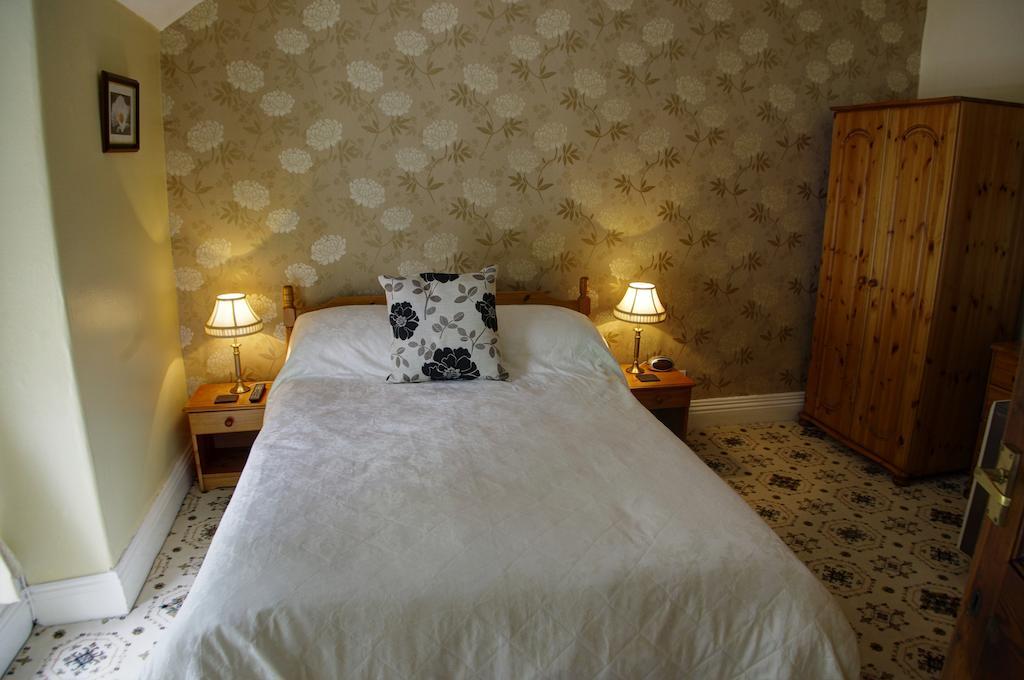 Bron Rhiw Guest House Крикийт Стая снимка
