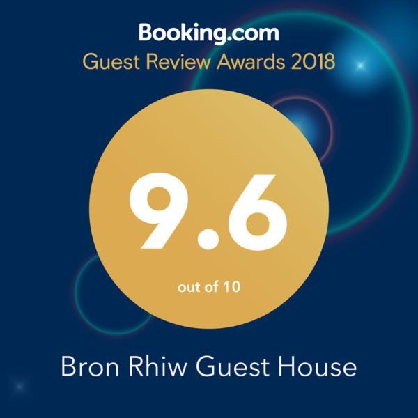 Bron Rhiw Guest House Крикийт Екстериор снимка